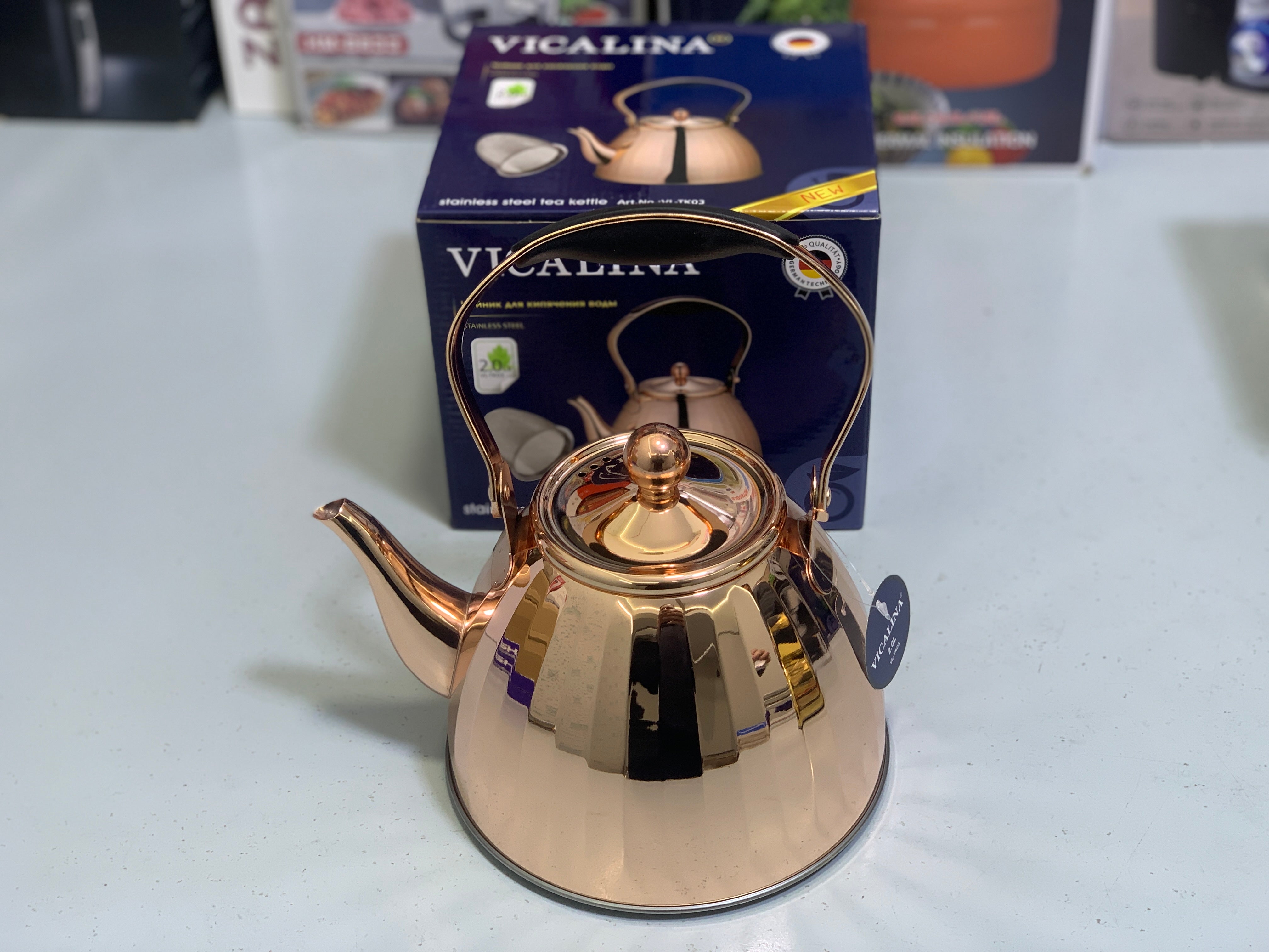 Vicalina Tea Kettles Goldens and Metal