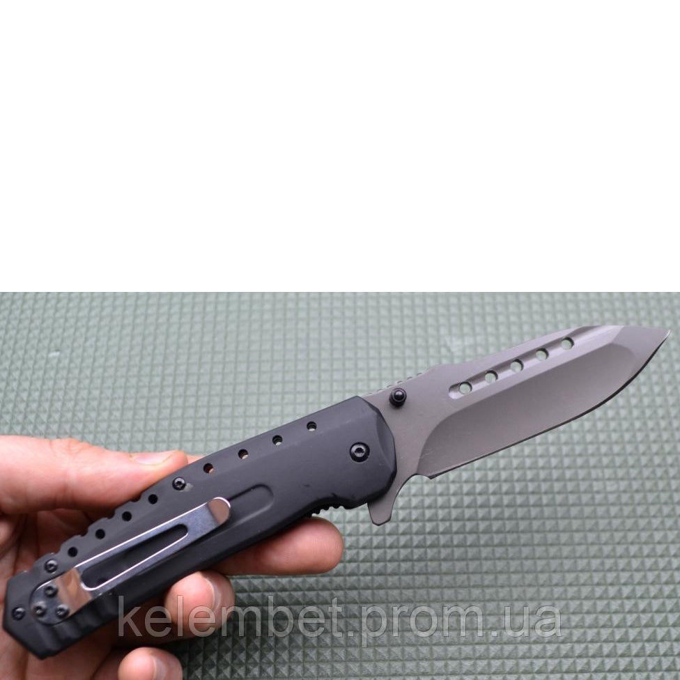 Browning F66 survival knife