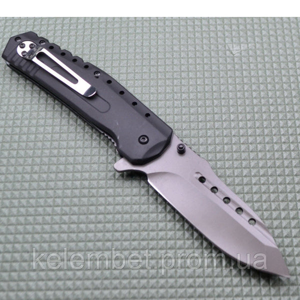 Browning F66 survival knife