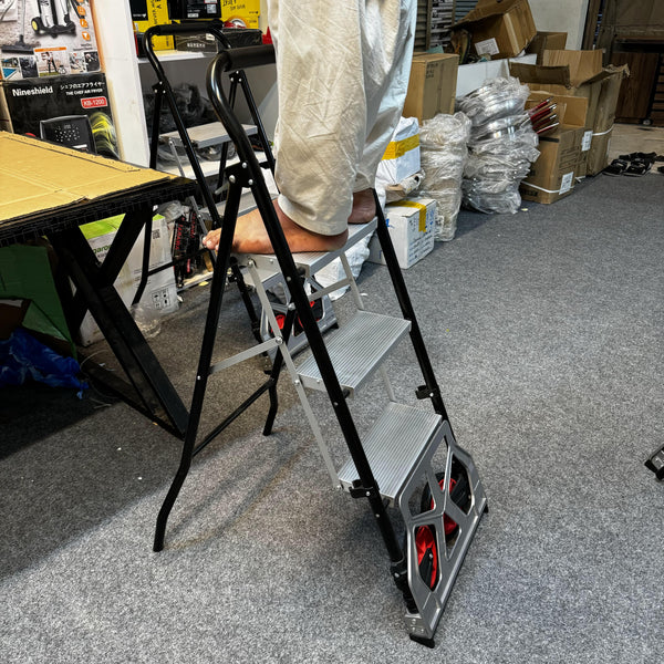 Lot Imported 2-in-1 Folding Trolley Cart