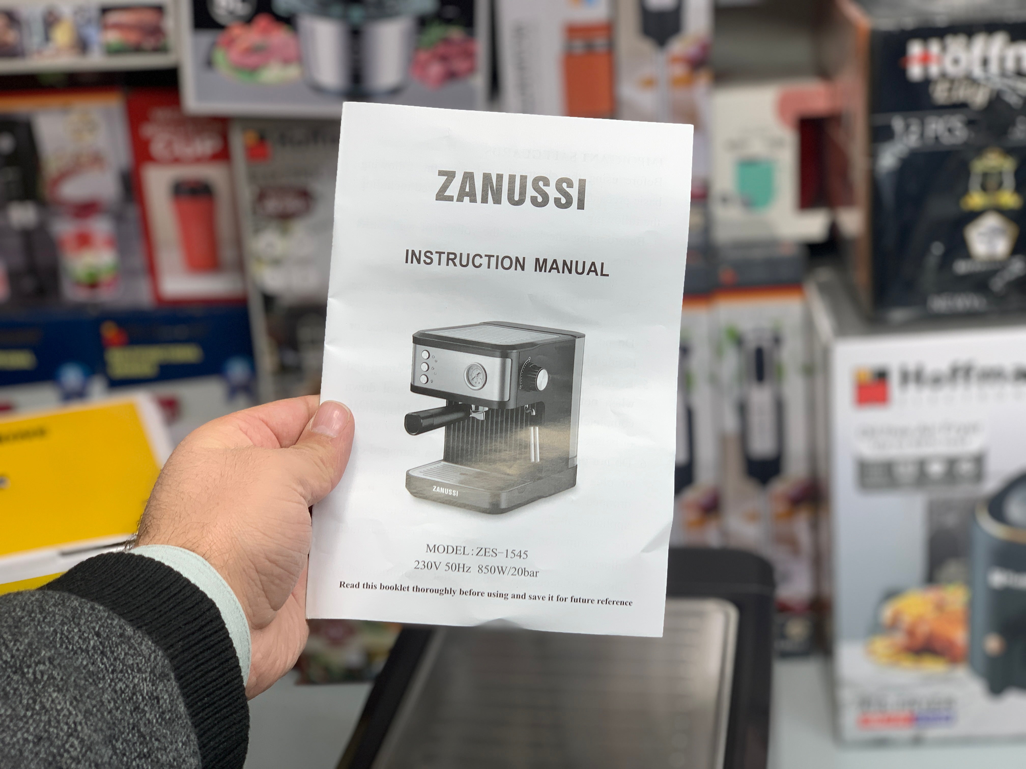 ZANUSSI Expresso Machine 850w 1.8L 20 Bar