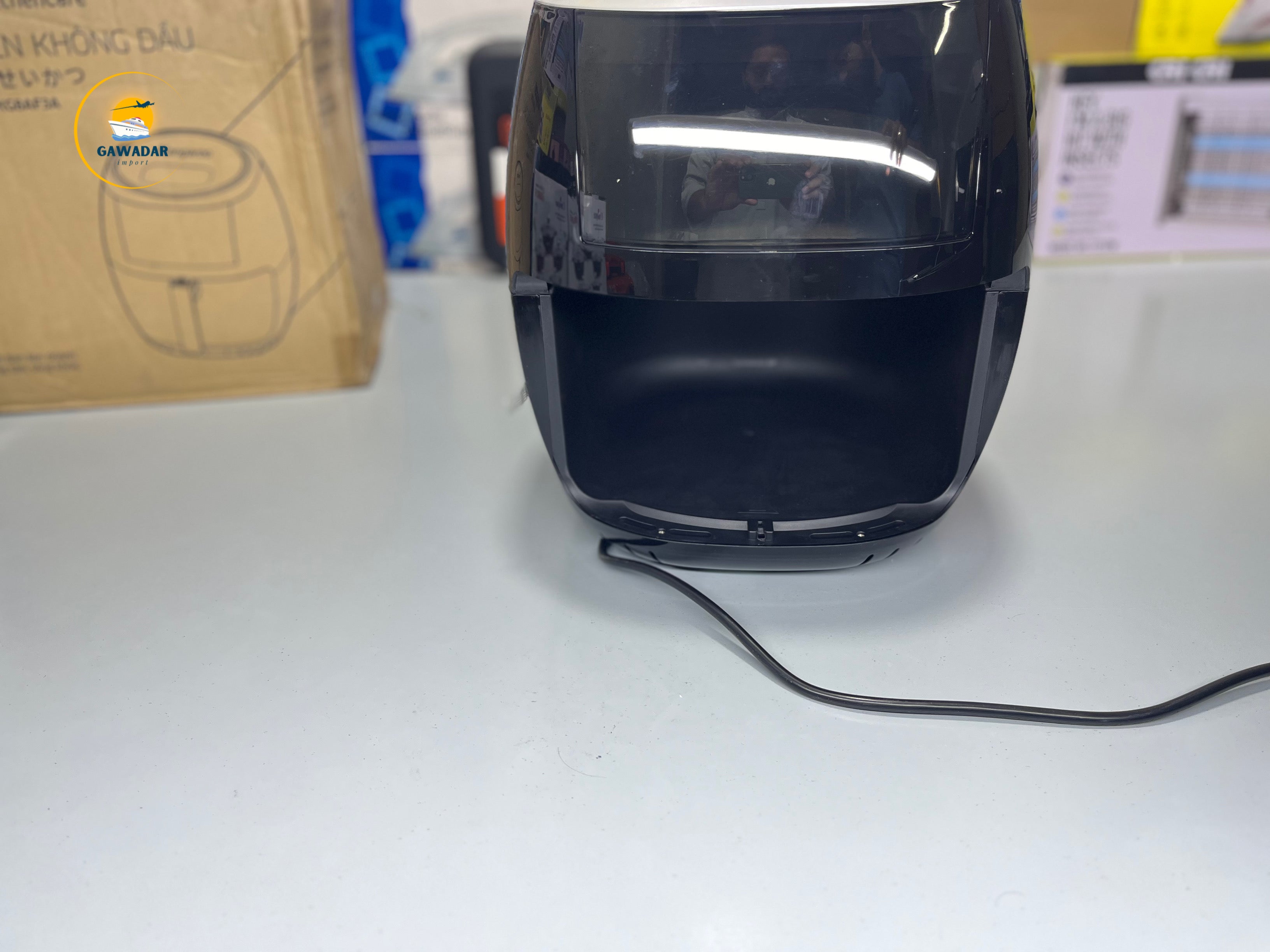 Imported Air Fryer of Kangaroo Brand- 1800 watt Power, 8 liters Capacity