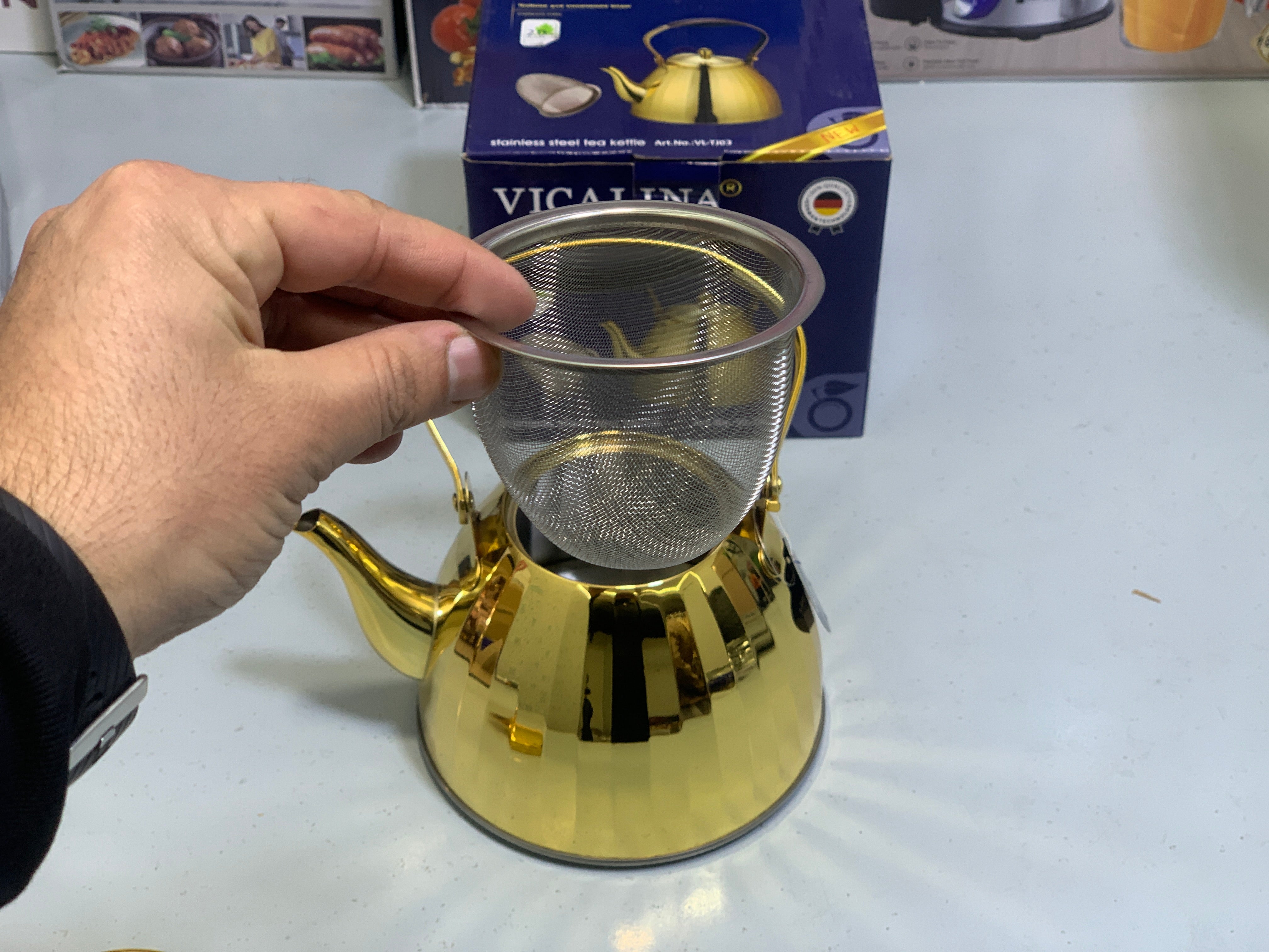 Vicalina Tea Kettles Goldens and Metal