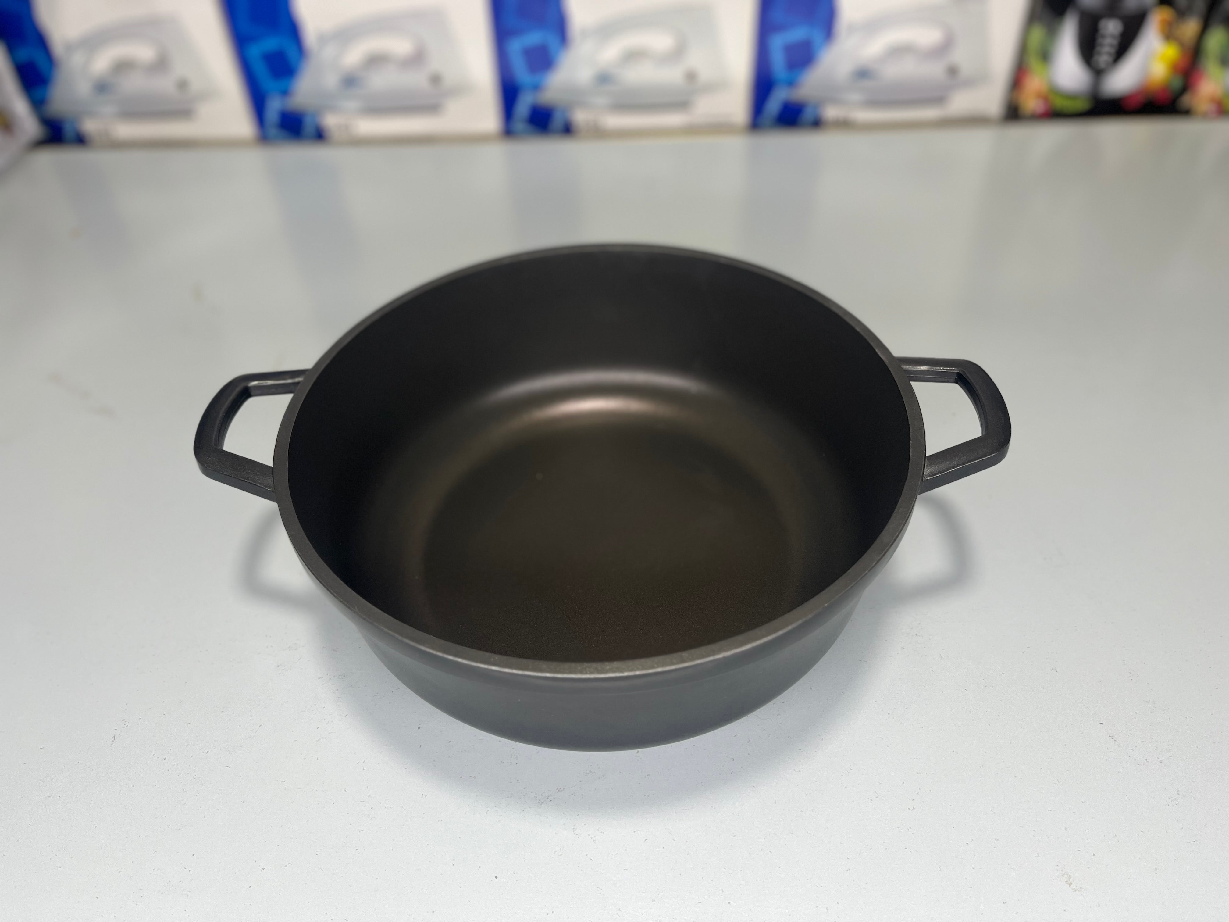 Imported Aluminum Casserole 32cm and 36cm pure nonstick