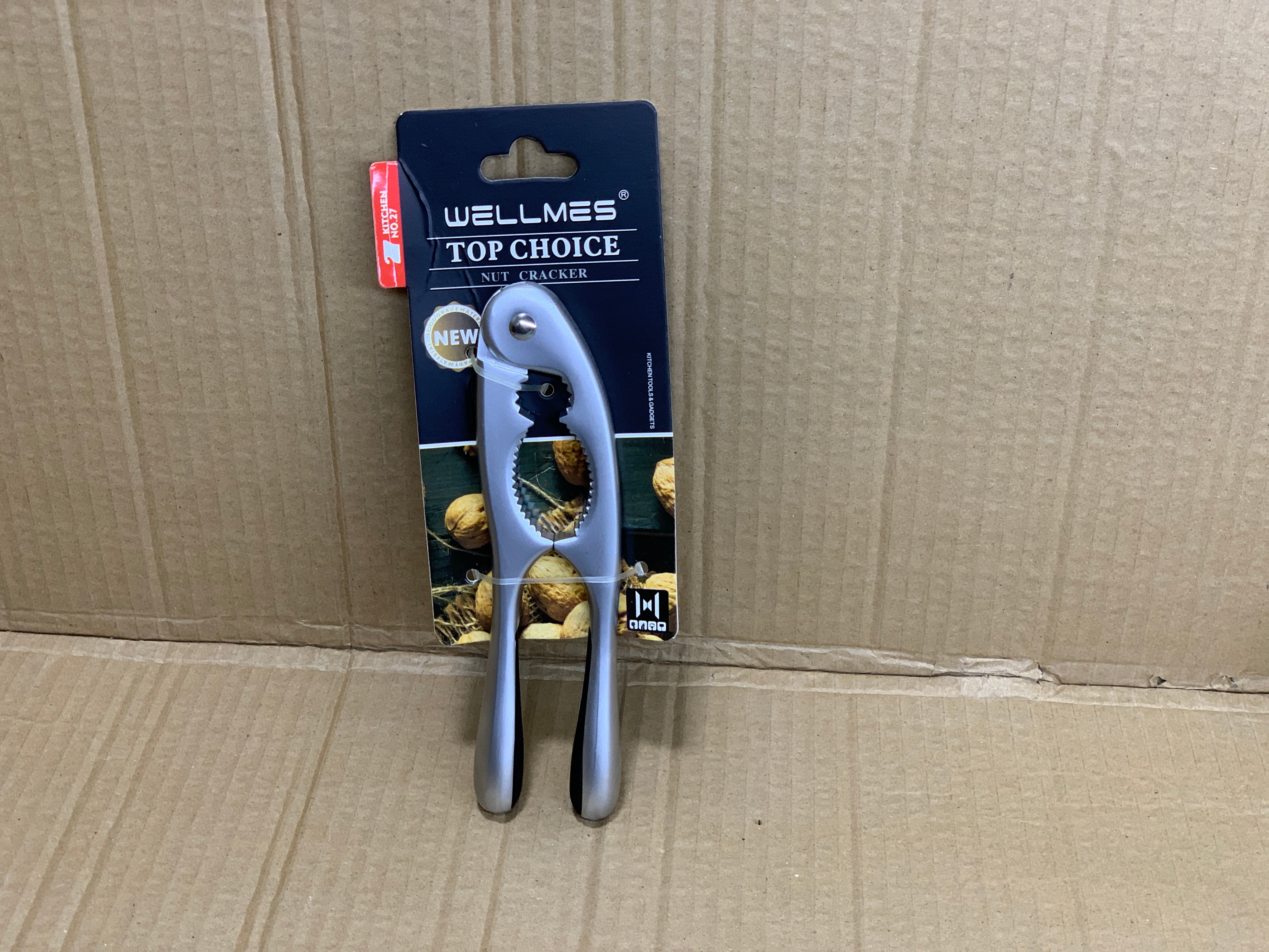 Wall Nut Cracker