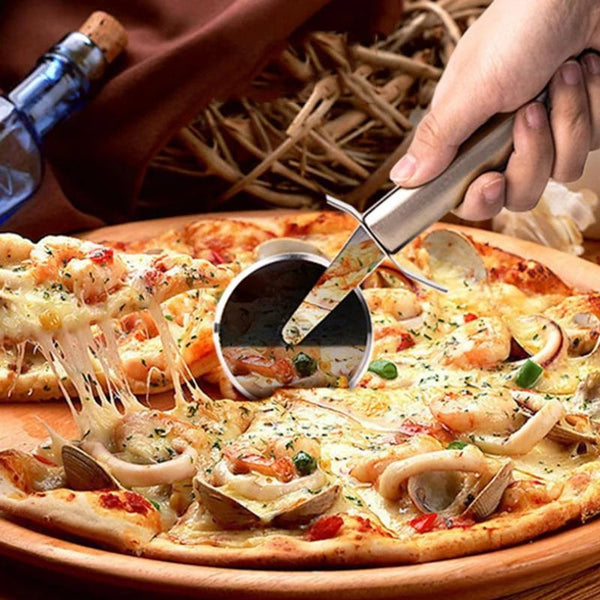 Stainless Steel Round Pizza Cutter