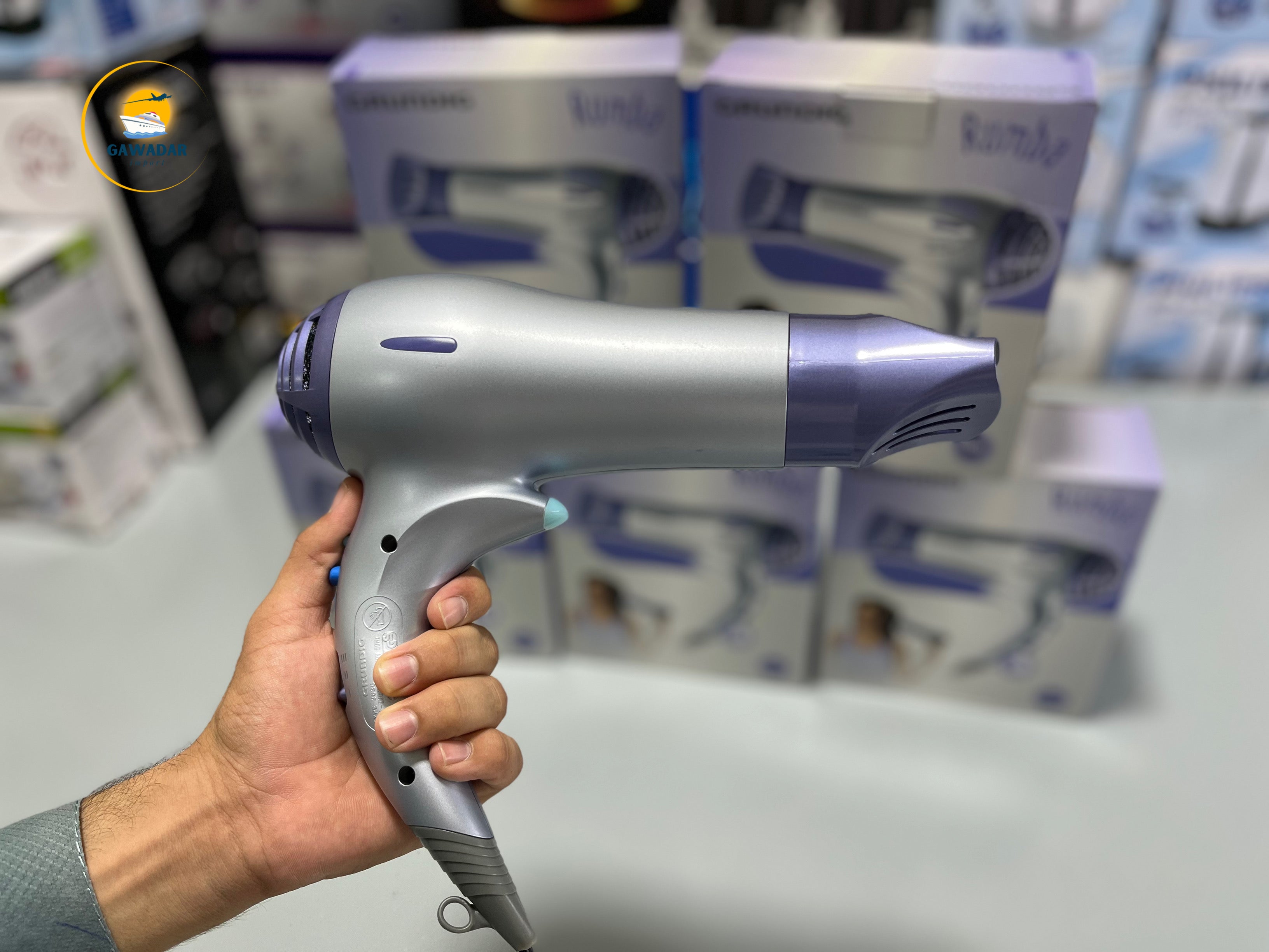 German Brand Imported Grunding Hair Dryer