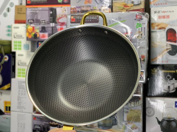 Laser Coating Frying Pan with Unique Handle design