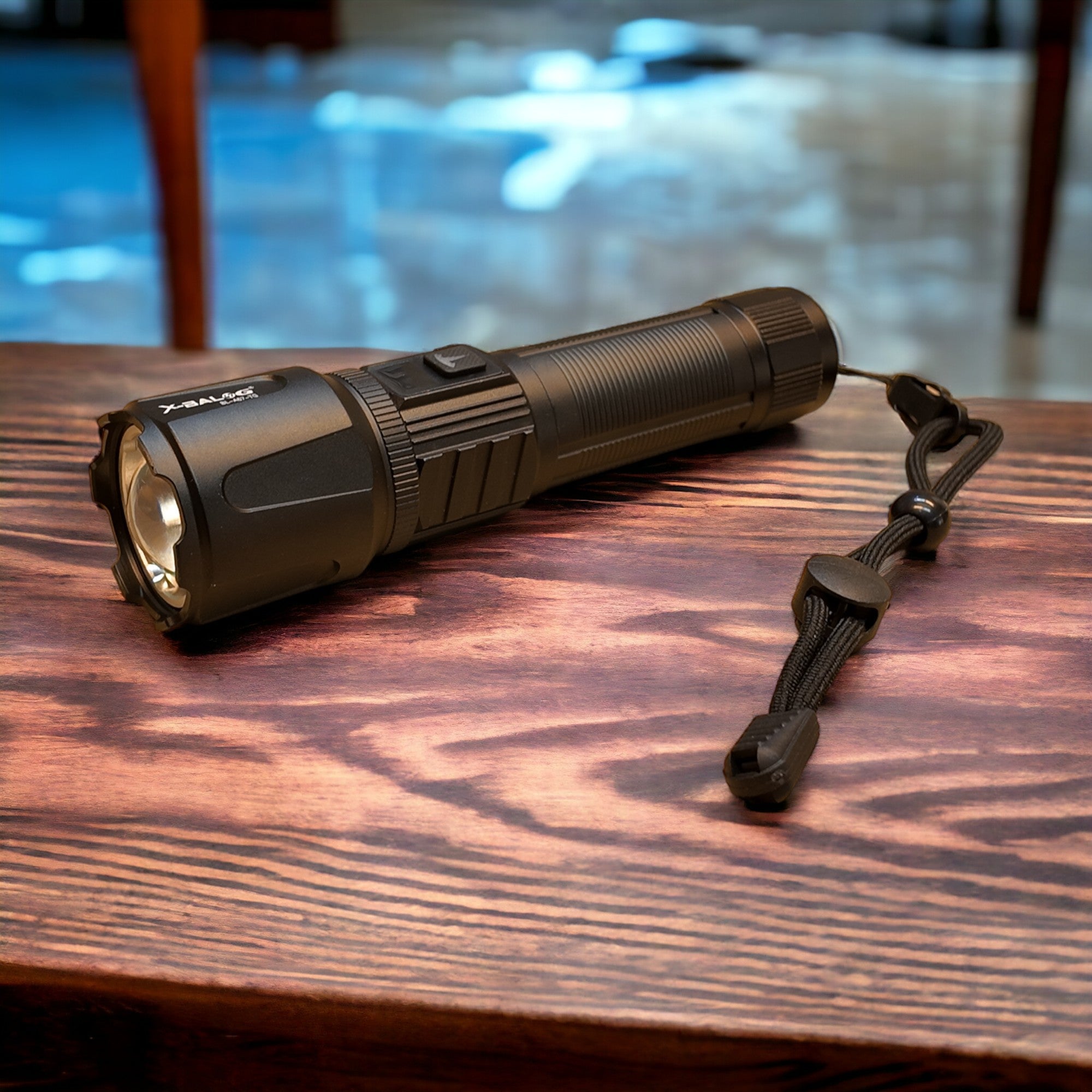 PM10-TG Long Shot Flashlight