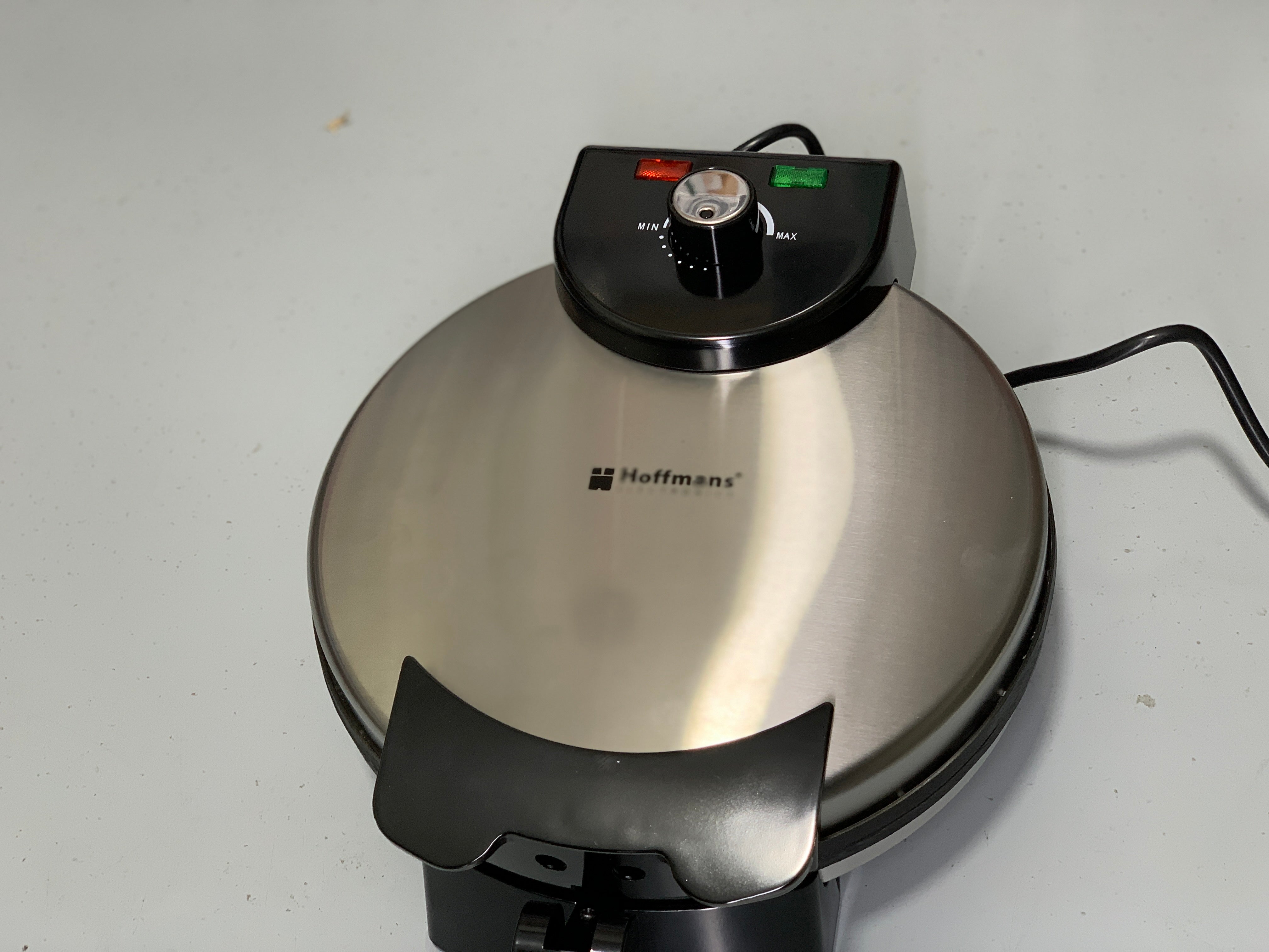 Hoffmans Roti and Pizza Maker 10 Inches Non Stick Coating 1800w