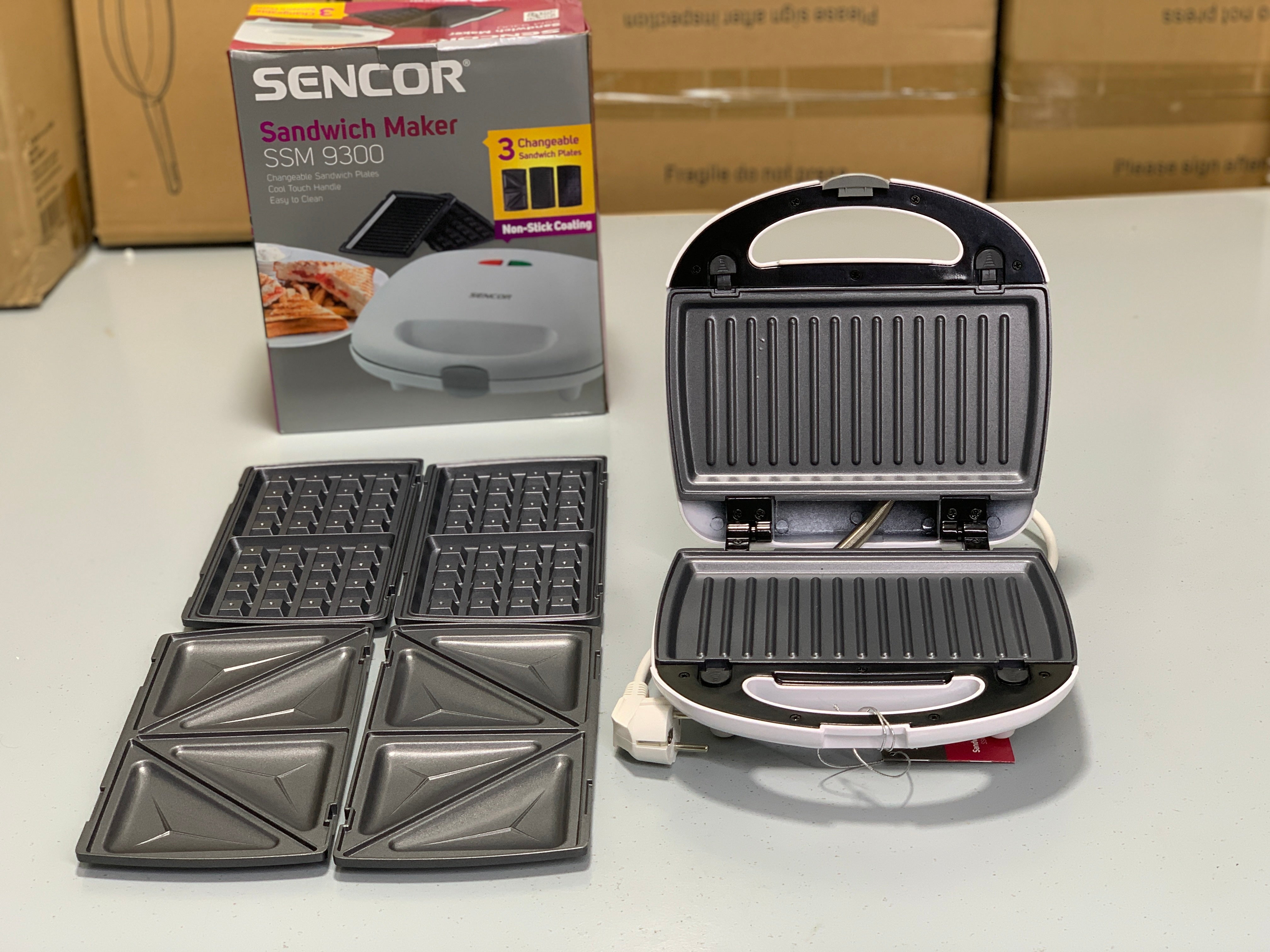 SENCOR 3 in 1 Sandwich 🥪 , Waffles and Grill Maker 700W