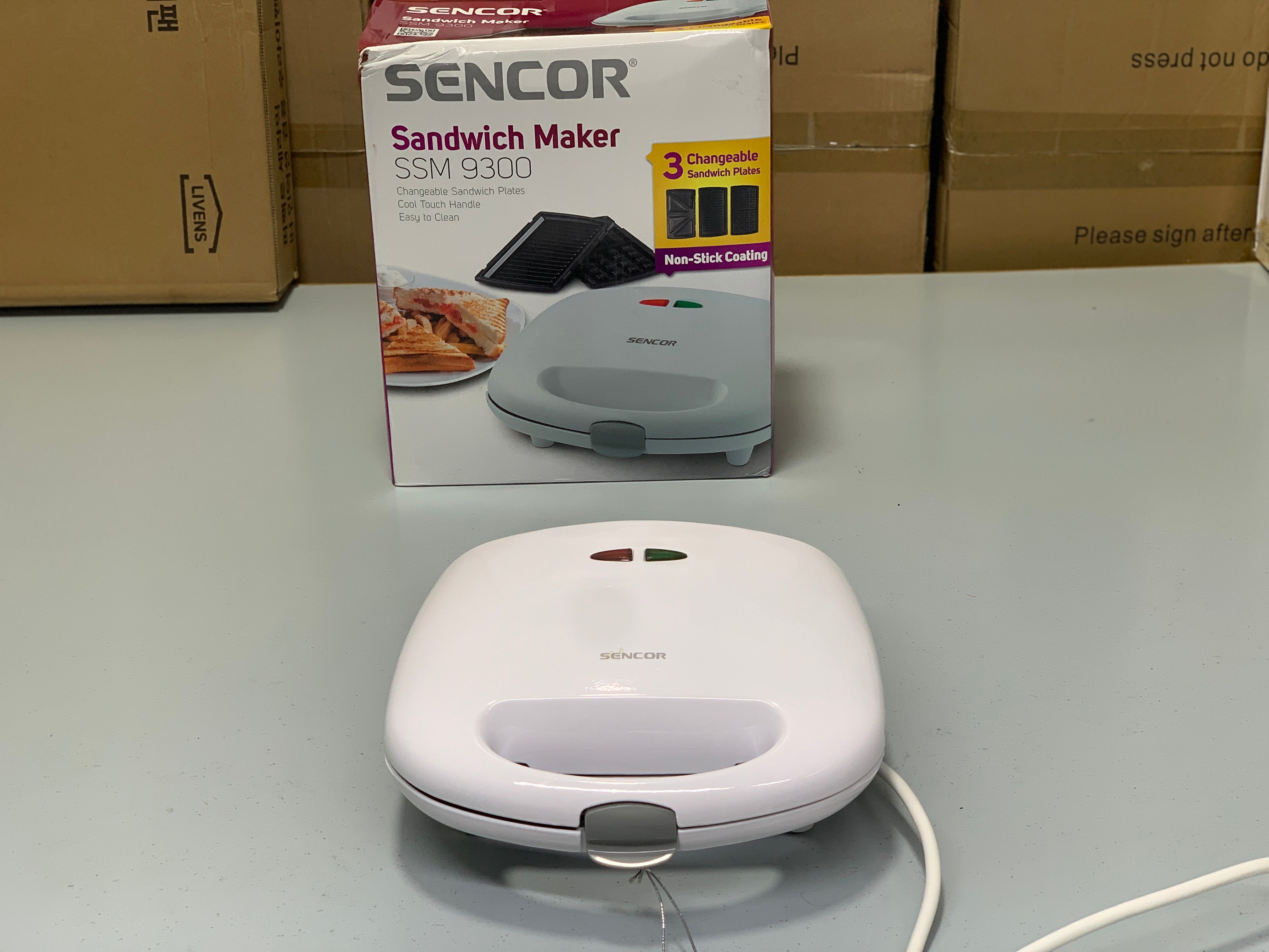 SENCOR 3 in 1 Sandwich 🥪 , Waffles and Grill Maker 700W