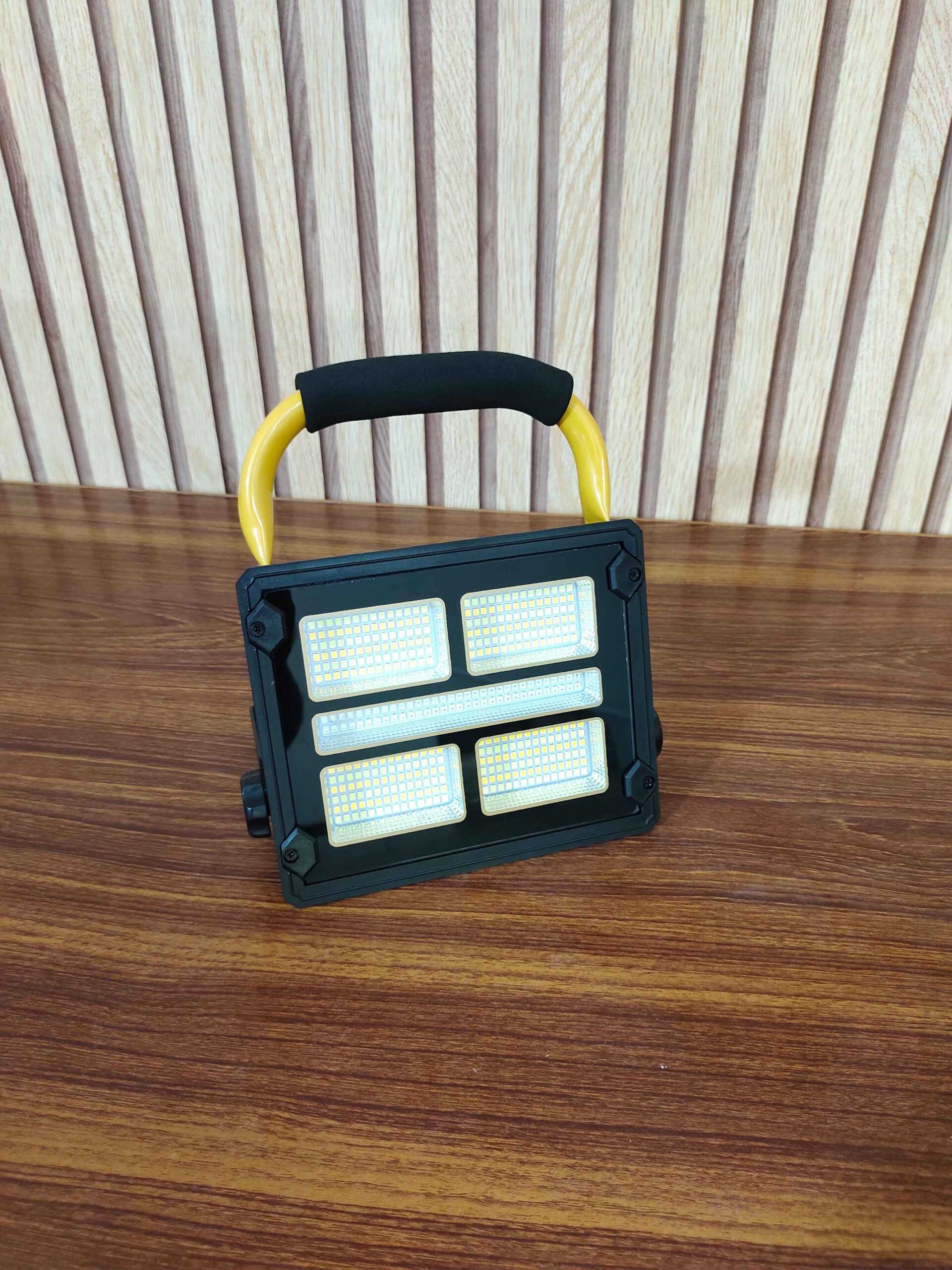 Multifunctional LED Work Light