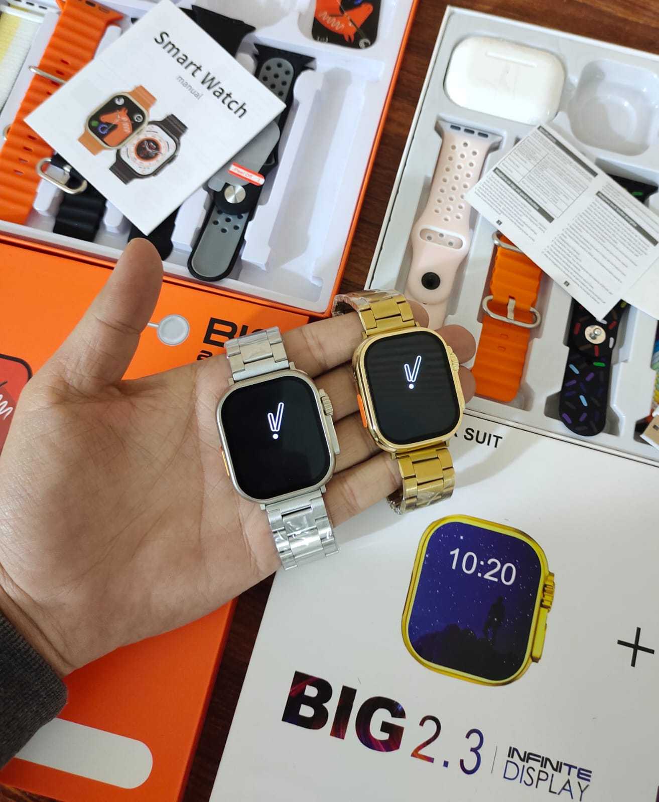 High Quality Smart Watches with 7 Straps & Air Buds