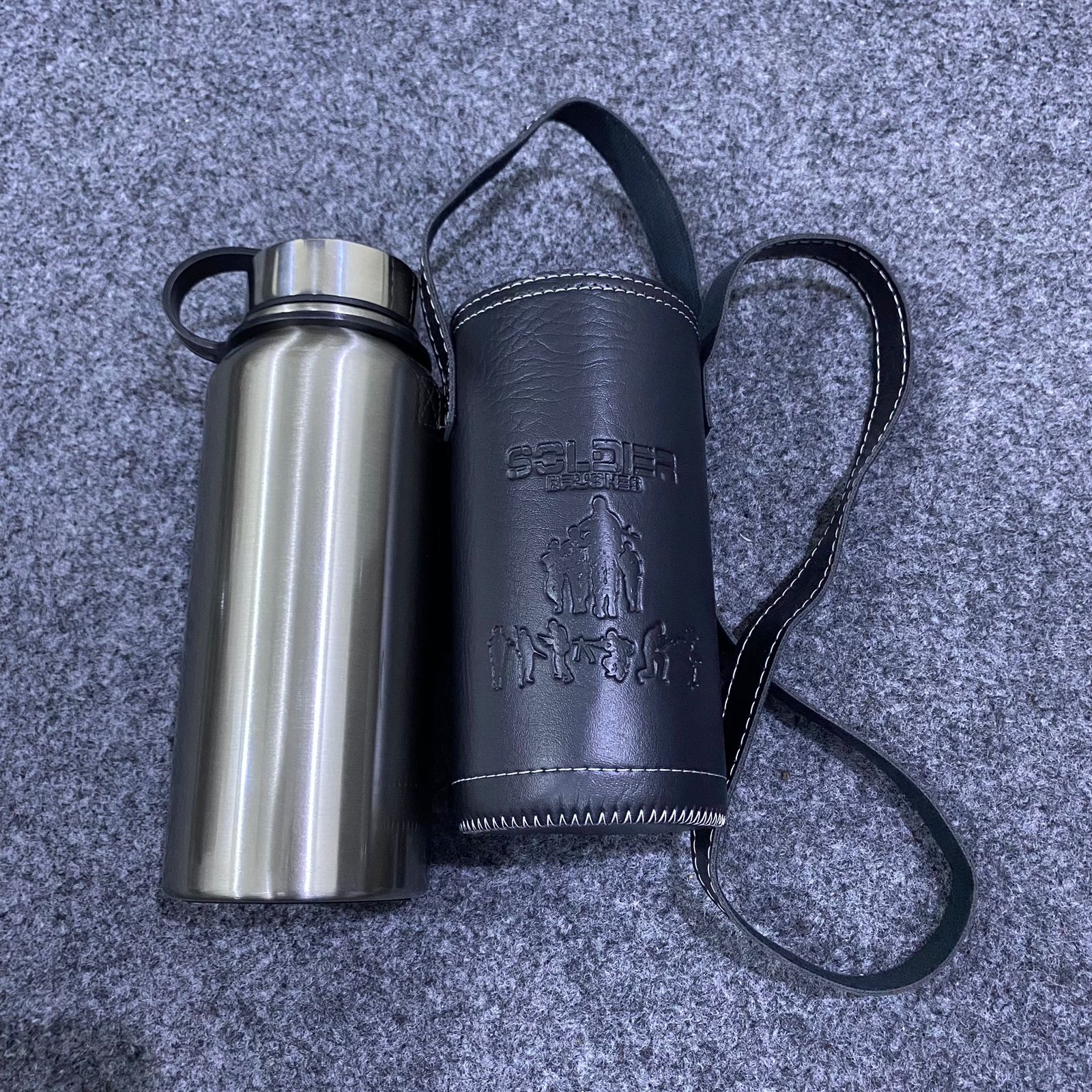 Vacuum Bottle With Leather Cover