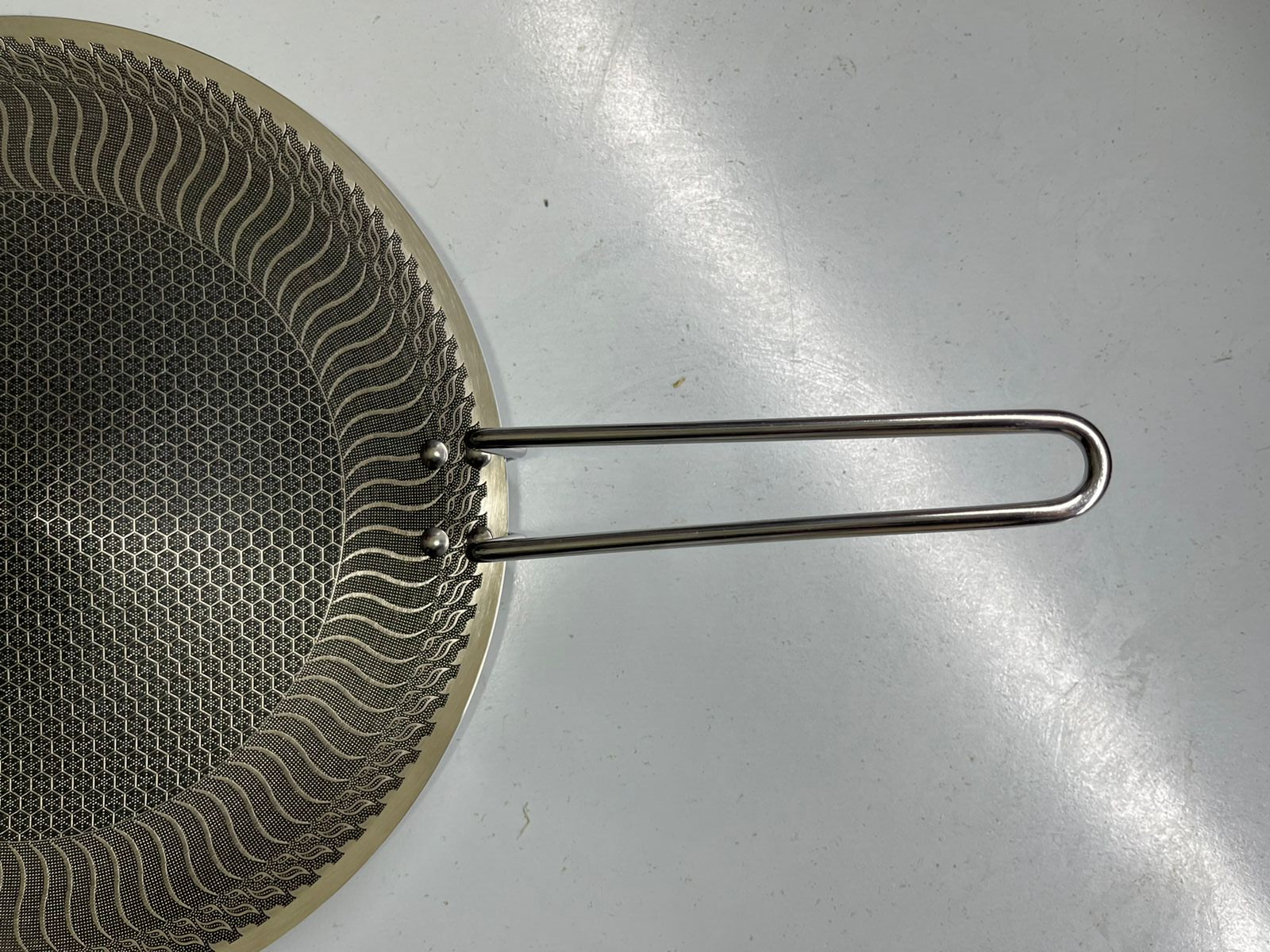 Laser Coating Tawa 34cm with Long Handle